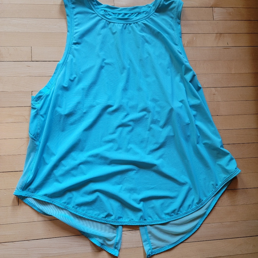 Zyia Split Panel Tank - image 1